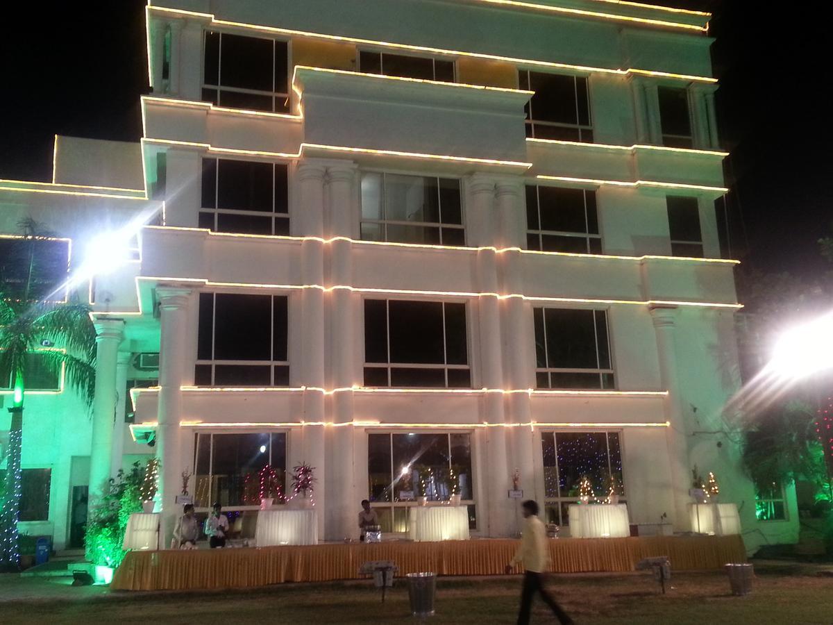 Sanskar Upvan Bhopal Exterior foto